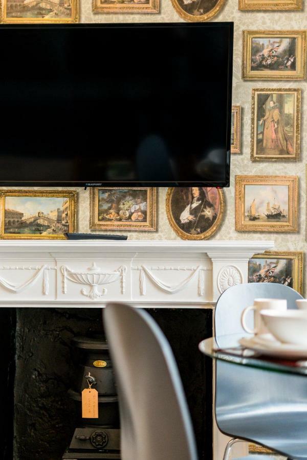 Appartement West Bow - Magical Harry Potter-Inspired Flat Near Edinburgh Castle Extérieur photo